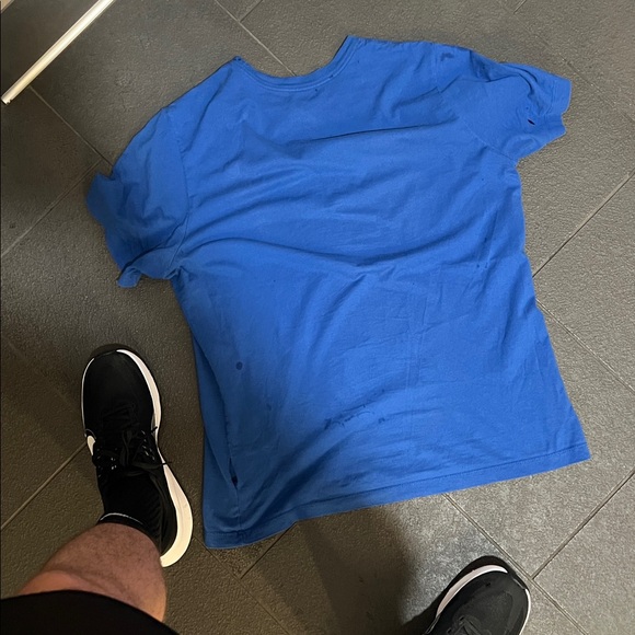 Nike gym shirt - Picture 3 of 7